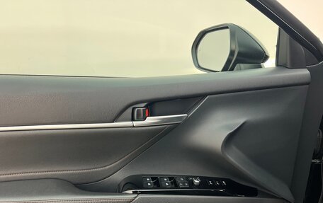 Toyota Camry, 2020 год, 2 950 000 рублей, 20 фотография