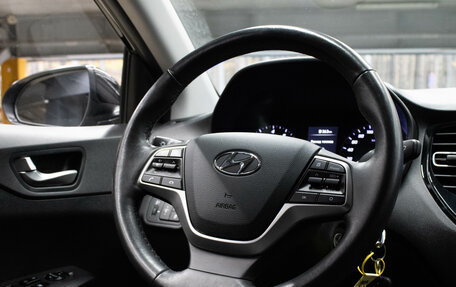 Hyundai Solaris II рестайлинг, 2021 год, 1 399 000 рублей, 5 фотография