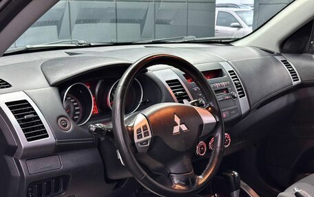 Mitsubishi Outlander III рестайлинг 3, 2010 год, 1 169 000 рублей, 9 фотография