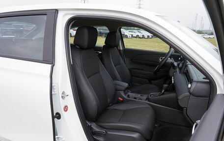 Honda Vezel, 2025 год, 2 279 001 рублей, 17 фотография