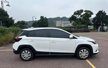 Toyota Yaris XP150 рестайлинг, 2021 год, 1 207 000 рублей, 6 фотография