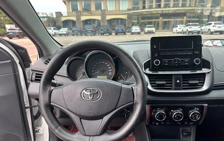 Toyota Yaris XP150 рестайлинг, 2021 год, 1 207 000 рублей, 10 фотография