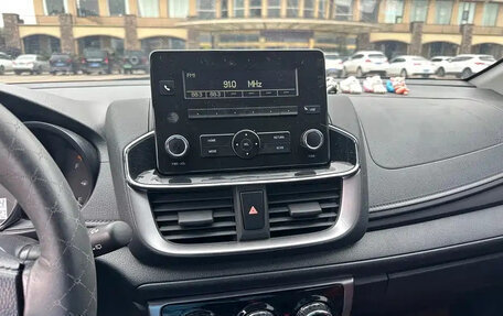 Toyota Yaris XP150 рестайлинг, 2021 год, 1 207 000 рублей, 12 фотография