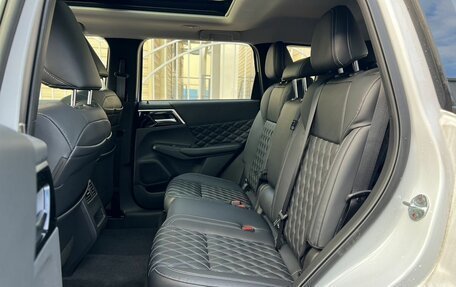 Mitsubishi Outlander, 2023 год, 3 650 000 рублей, 29 фотография