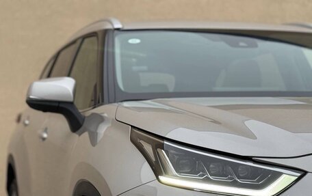 Toyota Highlander, 2025 год, 5 850 000 рублей, 4 фотография