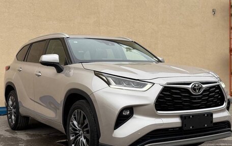 Toyota Highlander, 2025 год, 5 850 000 рублей, 3 фотография