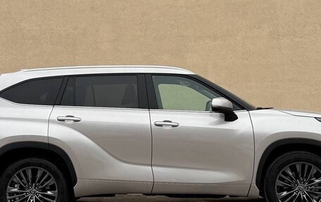 Toyota Highlander, 2025 год, 5 850 000 рублей, 5 фотография