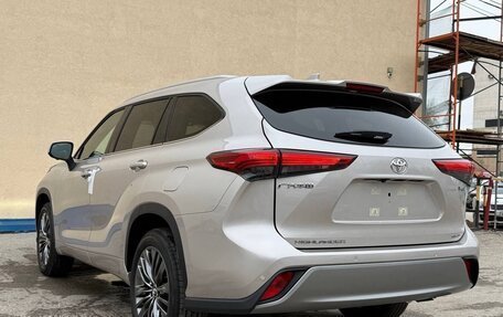 Toyota Highlander, 2025 год, 5 850 000 рублей, 8 фотография