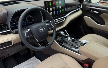 Toyota Highlander, 2025 год, 5 850 000 рублей, 13 фотография