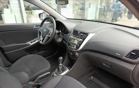Hyundai Solaris II рестайлинг, 2012 год, 624 000 рублей, 11 фотография