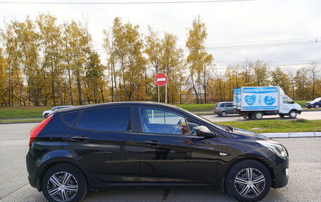 Hyundai Solaris II рестайлинг, 2015 год, 550 000 рублей, 4 фотография
