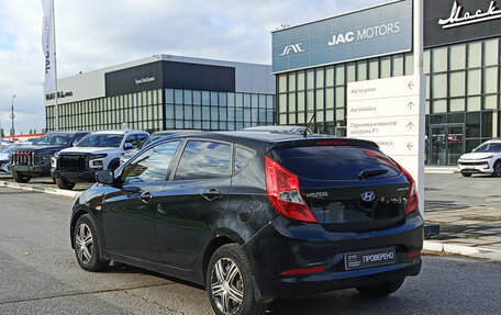 Hyundai Solaris II рестайлинг, 2015 год, 550 000 рублей, 7 фотография