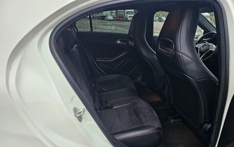 Mercedes-Benz A-Класс, 2015 год, 1 390 000 рублей, 15 фотография