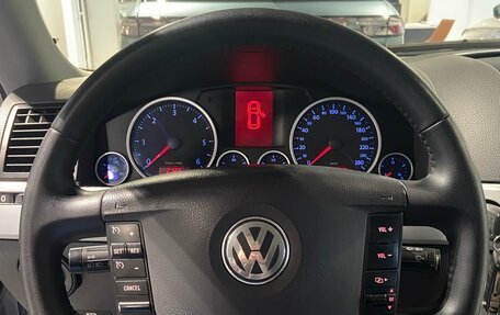 Volkswagen Touareg III, 2010 год, 1 050 000 рублей, 13 фотография