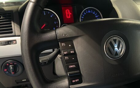 Volkswagen Touareg III, 2010 год, 1 050 000 рублей, 15 фотография