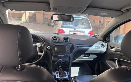 Ford Mondeo IV, 2011 год, 700 000 рублей, 2 фотография