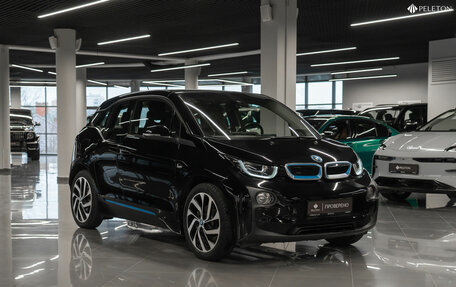 BMW i3 I01 рестайлинг, 2017 год, 1 840 000 рублей, 2 фотография