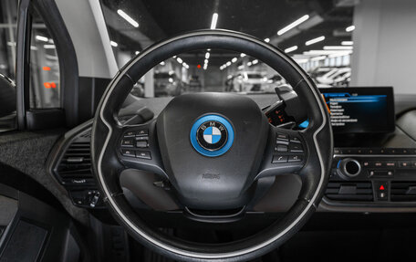 BMW i3 I01 рестайлинг, 2017 год, 1 840 000 рублей, 10 фотография