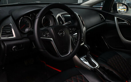 Opel Astra J, 2012 год, 690 000 рублей, 11 фотография