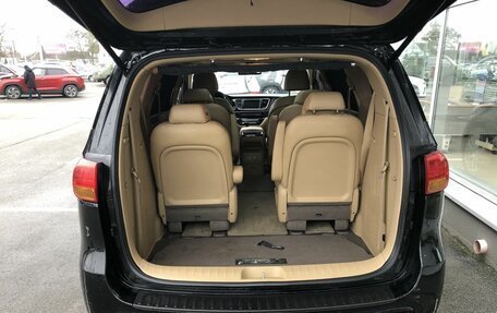 KIA Carnival III, 2017 год, 2 403 499 рублей, 9 фотография