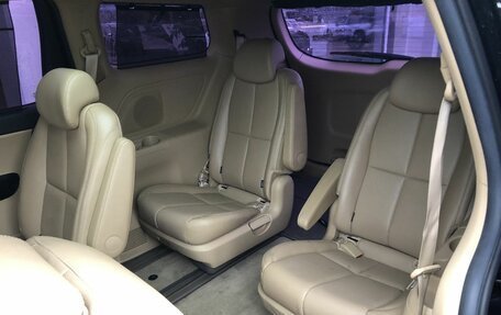 KIA Carnival III, 2017 год, 2 403 499 рублей, 18 фотография