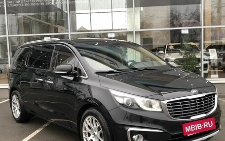 KIA Carnival III, 2017 год, 2 403 499 рублей, 3 фотография