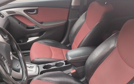 Hyundai Elantra V, 2011 год, 940 000 рублей, 7 фотография