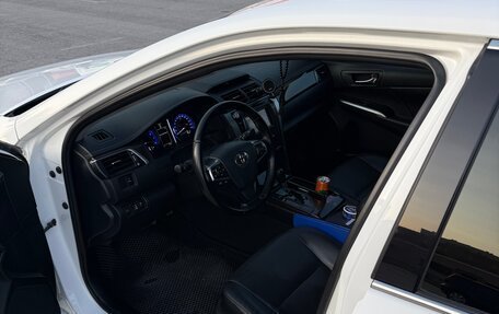 Toyota Camry, 2015 год, 2 300 000 рублей, 5 фотография