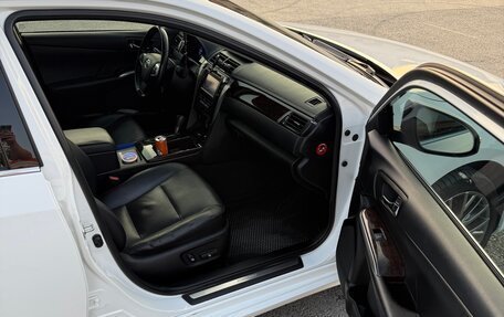 Toyota Camry, 2015 год, 2 300 000 рублей, 9 фотография