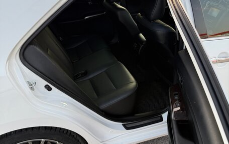 Toyota Camry, 2015 год, 2 300 000 рублей, 10 фотография