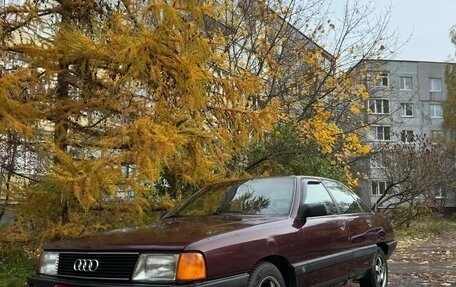 Audi 100, 1990 год, 215 000 рублей, 1 фотография