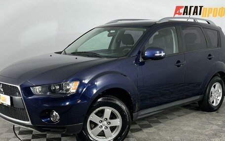 Mitsubishi Outlander III рестайлинг 3, 2010 год, 978 000 рублей, 1 фотография
