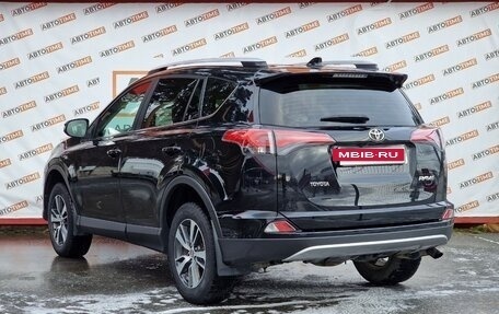 Toyota RAV4, 2017 год, 2 200 000 рублей, 4 фотография