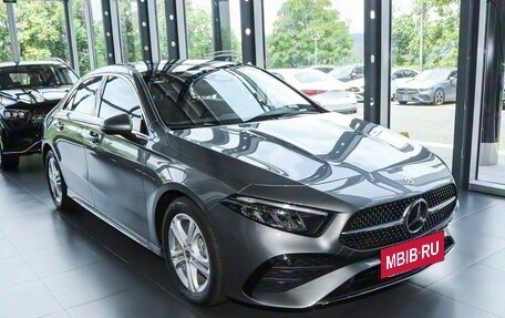 Mercedes-Benz A-Класс, 2025 год, 3 641 001 рублей, 2 фотография