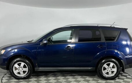 Mitsubishi Outlander III рестайлинг 3, 2010 год, 978 000 рублей, 8 фотография