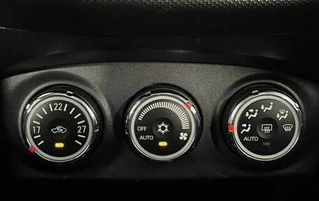 Mitsubishi Outlander III рестайлинг 3, 2010 год, 978 000 рублей, 19 фотография