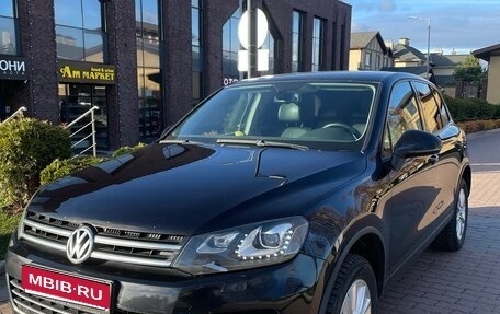 Volkswagen Touareg III, 2010 год, 2 300 000 рублей, 1 фотография