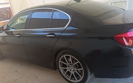 BMW 5 серия, 2014 год, 1 900 000 рублей, 7 фотография