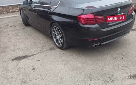 BMW 5 серия, 2014 год, 1 900 000 рублей, 3 фотография