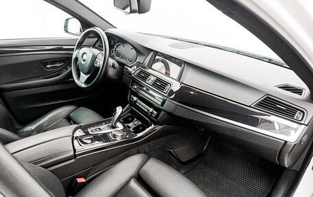 BMW 5 серия, 2016 год, 2 660 000 рублей, 15 фотография