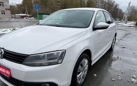 Volkswagen Jetta VI, 2013 год, 785 000 рублей, 5 фотография