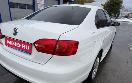 Volkswagen Jetta VI, 2013 год, 785 000 рублей, 7 фотография