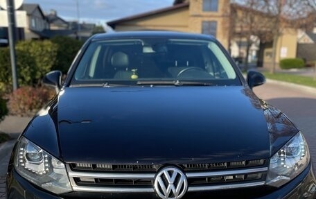 Volkswagen Touareg III, 2010 год, 2 300 000 рублей, 3 фотография