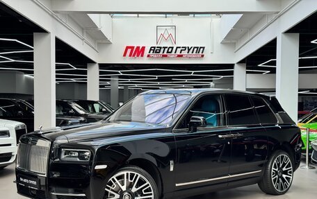 Rolls-Royce Cullinan, 2021 год, 45 000 000 рублей, 3 фотография