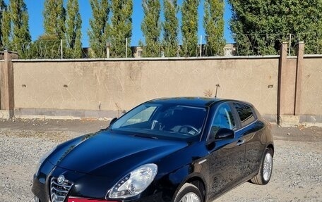 Alfa Romeo Giulietta, 2014 год, 1 250 000 рублей, 1 фотография