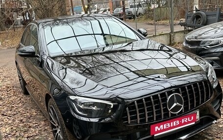 Mercedes-Benz E-Класс, 2021 год, 2 850 000 рублей, 16 фотография