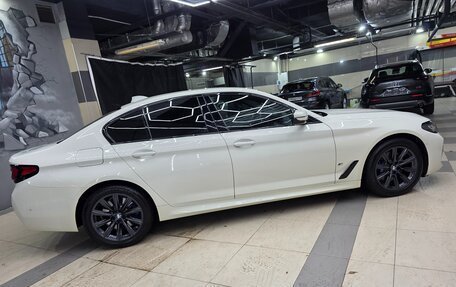 BMW 5 серия, 2021 год, 9 515 000 рублей, 13 фотография