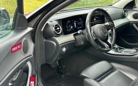 Mercedes-Benz E-Класс, 2021 год, 2 850 000 рублей, 8 фотография