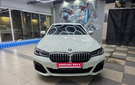 BMW 5 серия, 2021 год, 9 515 000 рублей, 16 фотография