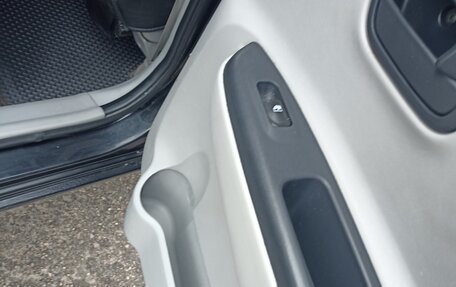 Hyundai Verna II, 2008 год, 430 000 рублей, 6 фотография